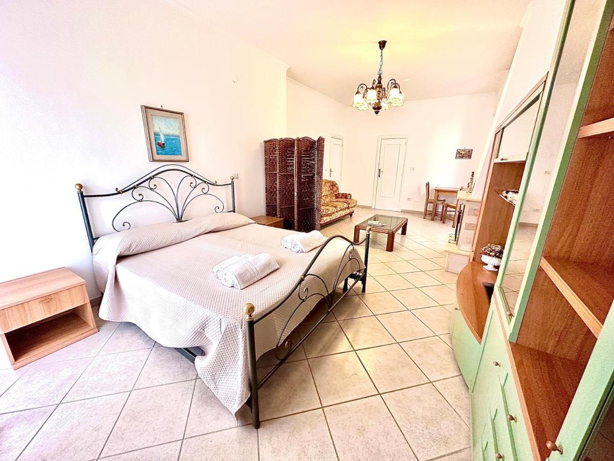 Bed and Breakfast Sorrenthouse Сант'Аньєлло Екстер'єр фото